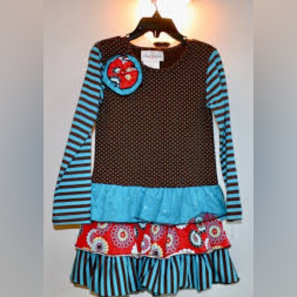 Race edition dress